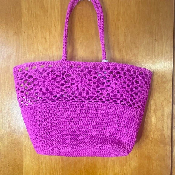 Urban‎ Expressions Vibrant Pink Crochet Tote - Picture 3 of 3